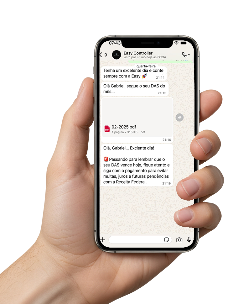 Dois smartphones mostrando a interface do aplicativo Easy Controller